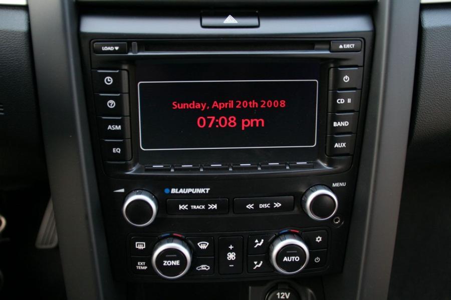  Pontiac G8 GT 2008 года  (фото 18 из 48)